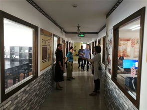 金山區(qū)開展民辦教育培訓(xùn)機構(gòu)“雙隨機、一公開”聯(lián)合檢查，規(guī)范市場促發(fā)展